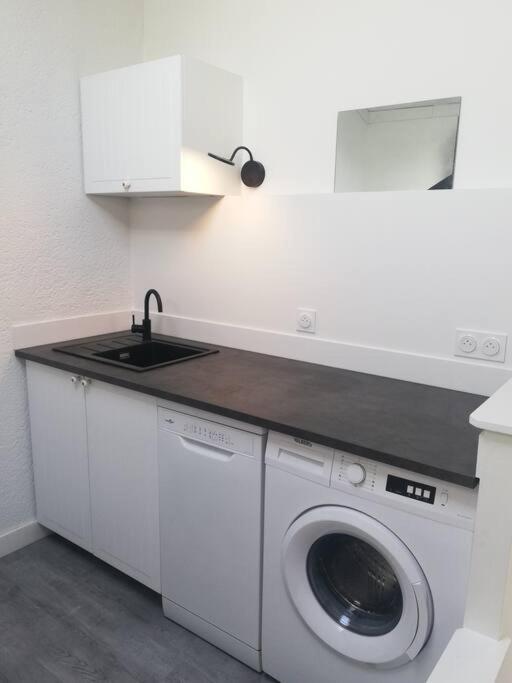 Studio Sous Les Toits Paisible Appartement *